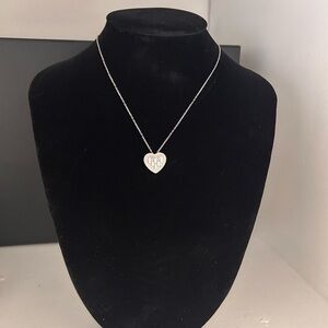 SWAROVSKI with box 16” Elegant Silver Heart Rhinestone Pendant Necklace